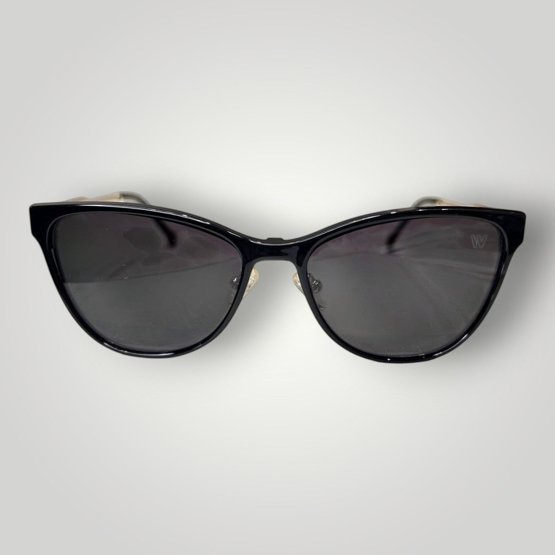 W One Brand Store black cat-eye glasses with clip-on metal frame and subtle black details.