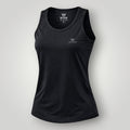 W One Brand Store black polyamide fitness tank top with light touch and sun protection. Breathable fabric for comfort and movement.