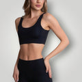 W One Brand Store black seamless polyamide crop top with soft touch and excellent body adaptation, ideal for everyday wear.