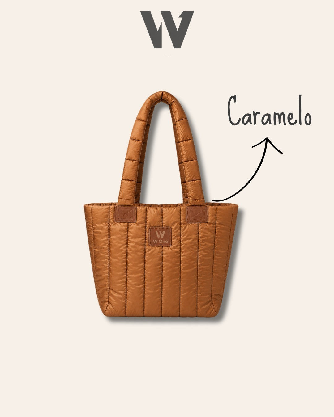 Bolsa W One Brand Store modelo Move Puffer na cor caramelo com acabamento acolchoado e alças resistentes.