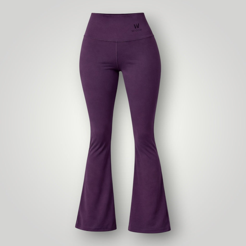 Calça flare W One Brand Store wine em poliamida com cós largo e logo estampado, ideal para treinos e uso casual.