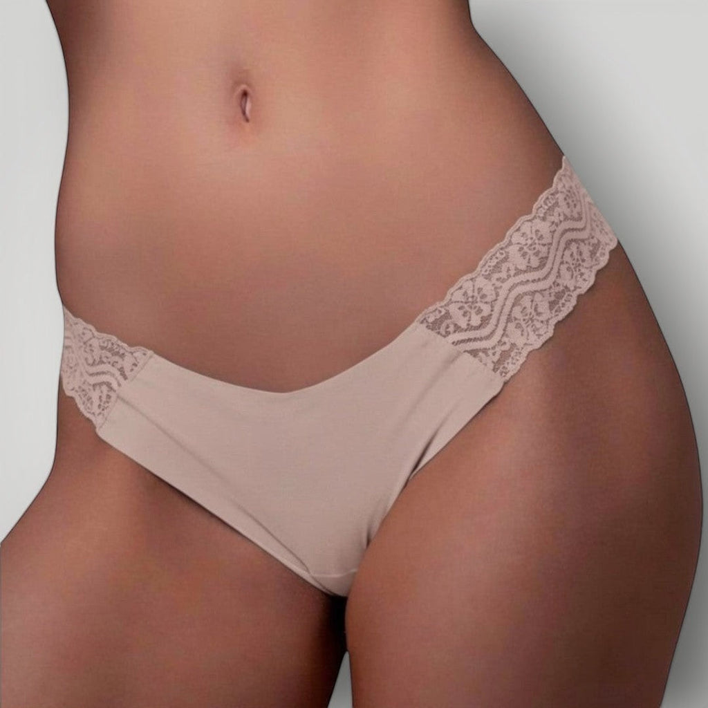 Calcinha fio dental W One Brand Store nude com laterais em renda delicada e acabamento sem costura