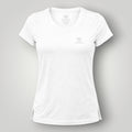 Camiseta feminina W One Brand Store branca de manga curta em tecido leve com tecnologia de proteção solar FPU 50+