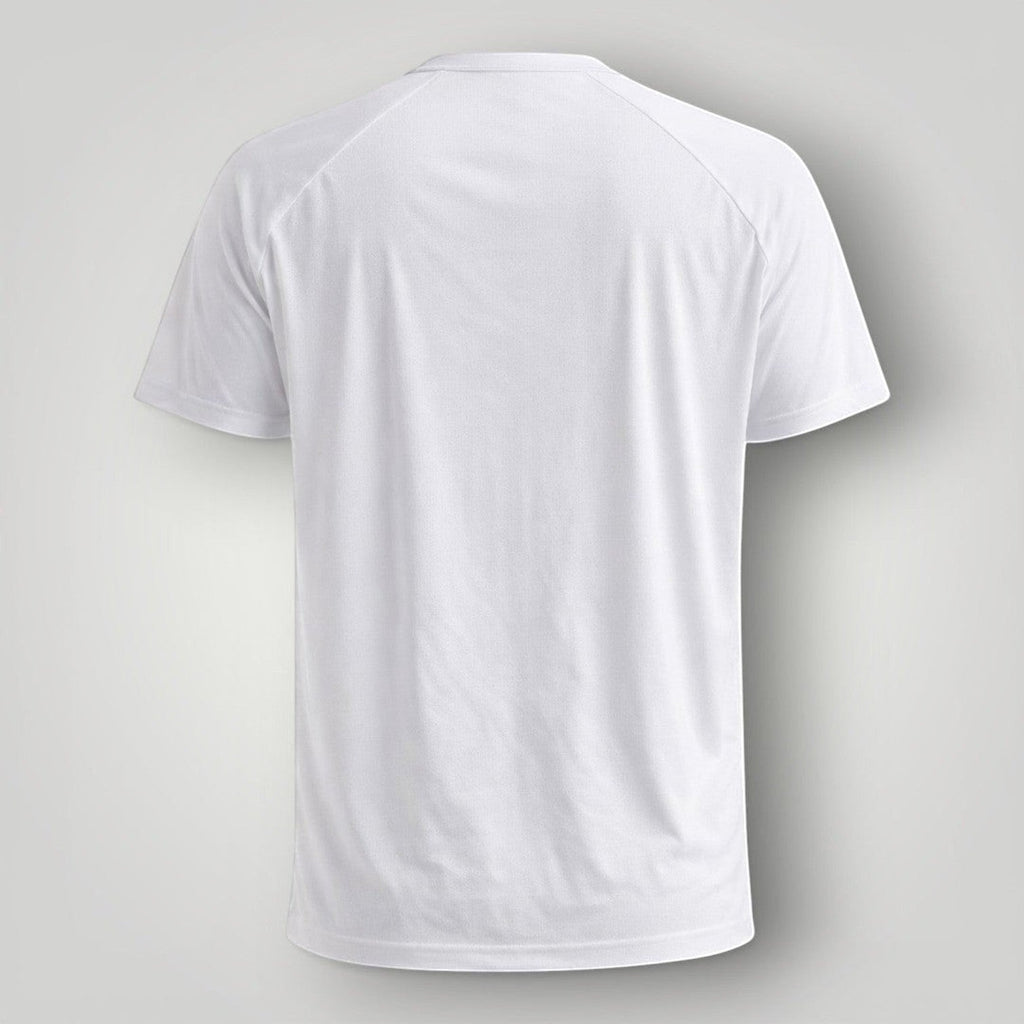 Vista traseira da camiseta W One Brand Store Dynamic branca unissex com mangas raglan e tecido esportivo respirável