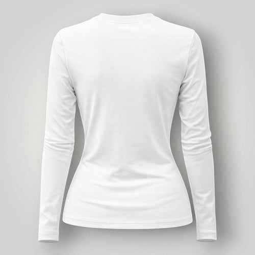 Camiseta W One Brand Store feminina manga longa branca em poliamida com proteção UV, vista traseira