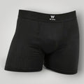 Cueca boxer preta W One Brand Store em poliamida com tecnologia dry, tecido respirável e elástico com logo