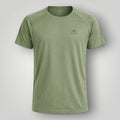 W One Brand Store green polyamide t-shirt with raglan cut and straight fit, ideal for fitness.