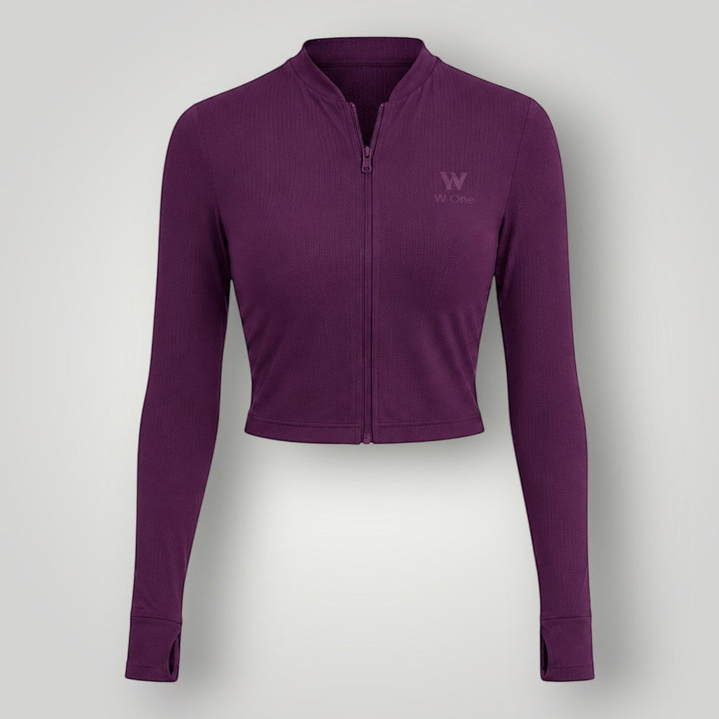 Jaqueta cropped W One Brand Store na cor vinho, modelo dry fit com zíper frontal, tecido respirável e proteção solar
