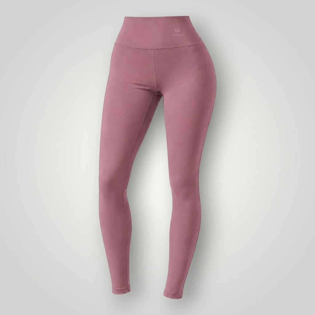 Legging W One Brand Store Essence na cor cacau, com cintura alta, tecido de poliamida e compressão média.