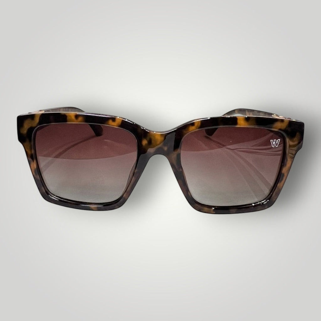 Óculos de Sol Premium Quadrado em Acetato Camuflado Marrom com Lentes Marrons vista lateral