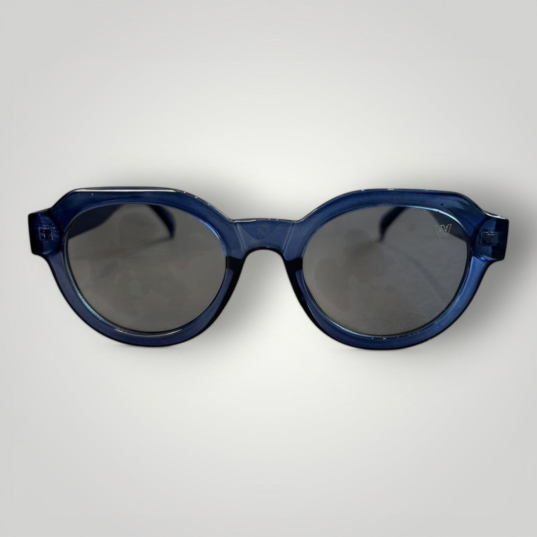 Óculos de sol W One Brand Store redondo em acetato azul com lentes pretas e proteção UV400