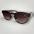 Óculos de Sol Redondo Retrô com Lentes Marrom Degradê e Hastes Camuflado Marrom vista frontal