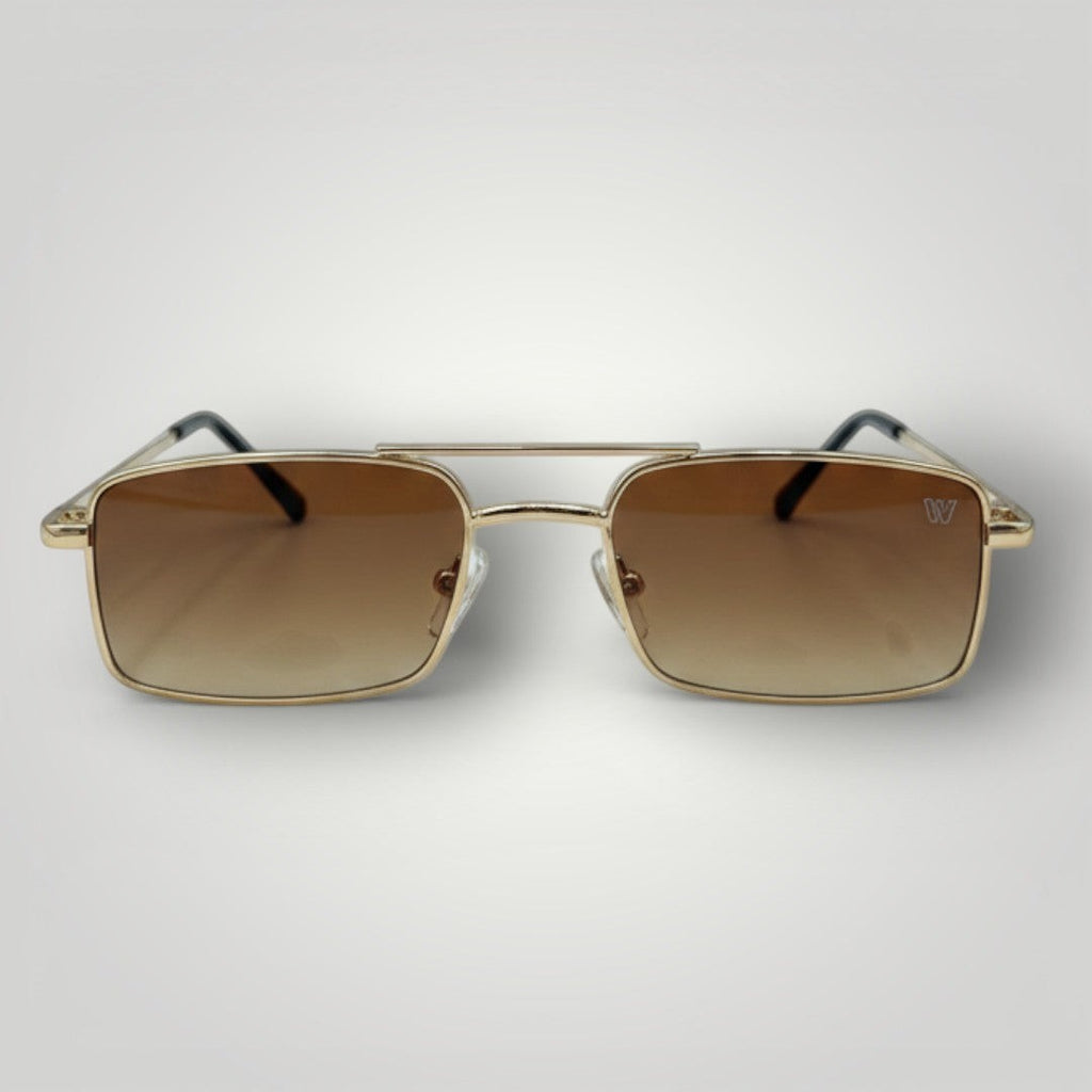 Óculos de Sol Retangular em Metal Dourado com Lentes Marrons vista frontal