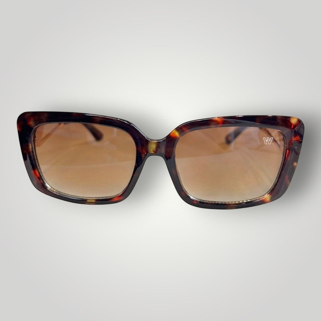 Óculos de sol W One Brand Store retangular com armação em acetato marrom camuflado e lentes marrons com proteção UV400