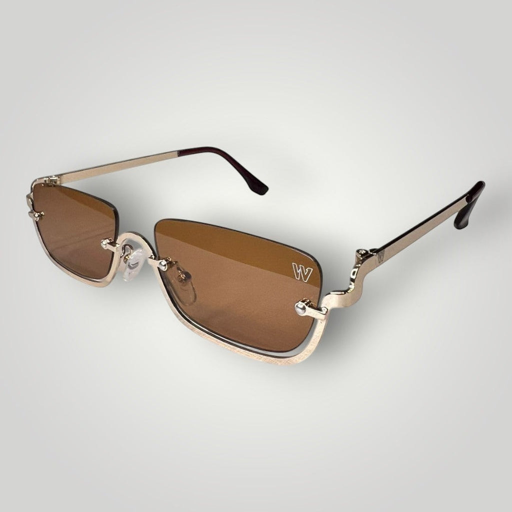Óculos de Sol Retangular Fashionista em Metal Dourado vista frontal