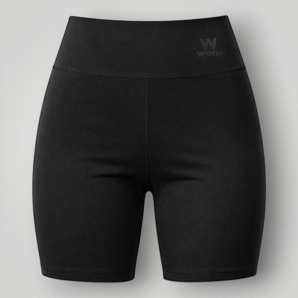 Shorts W One Brand Store Essence preto com cós largo de alta compressão e tecido macio para treinos