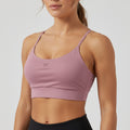 Top esportivo W One Brand Store cor cacau com alças fixas e média sustentação, ideal para treinos e uso diário.