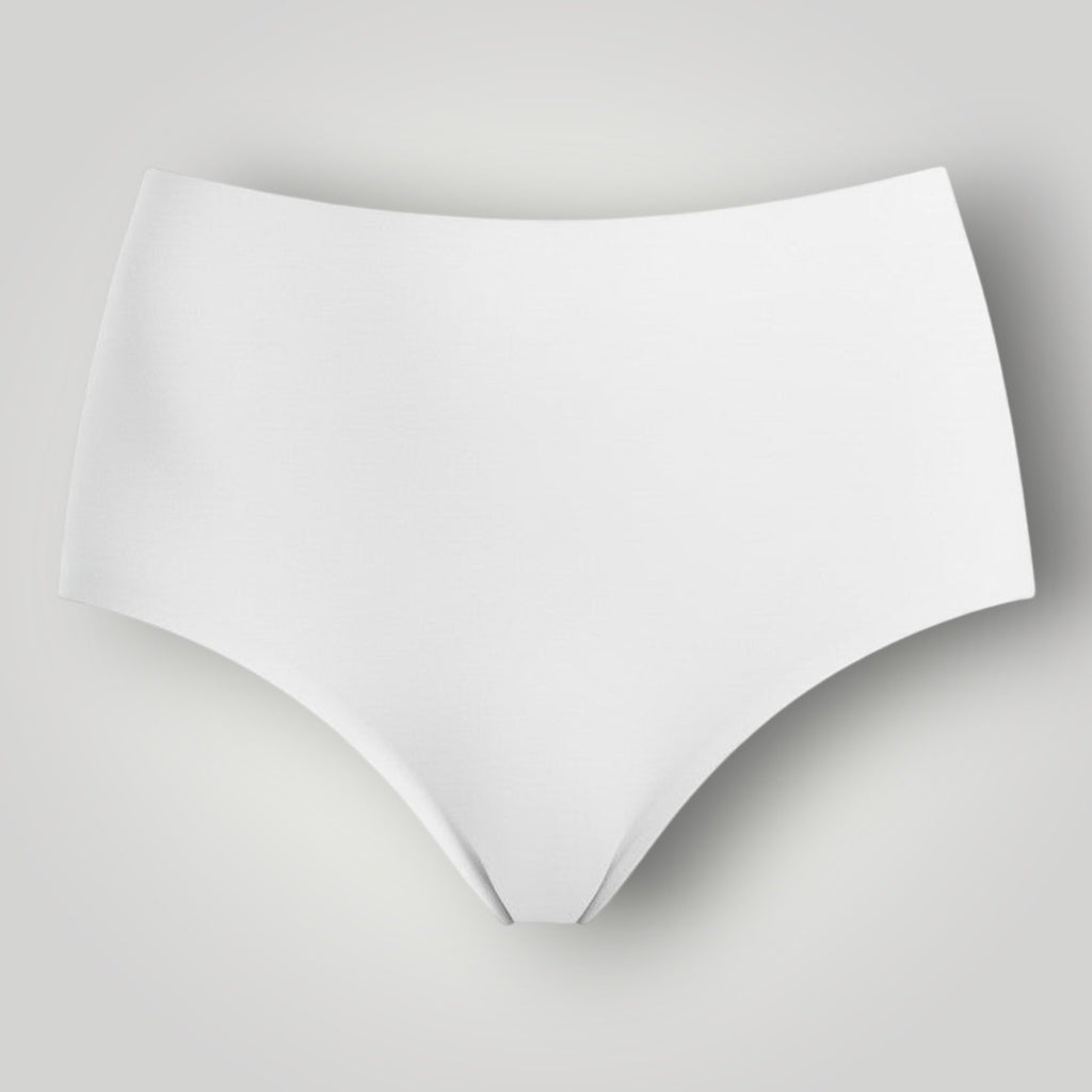 W One Brand Store white seamless hot pants underwear made of polyamide and elastane with a soft texture and 100% cotton lining.